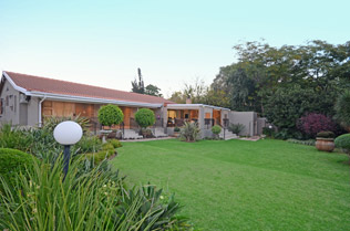 Outdoor Lawn & Building Outdoor Lawn & Building